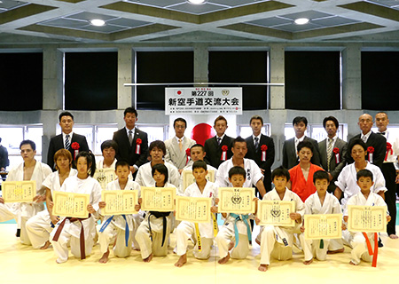 龍明塾の稽古風景